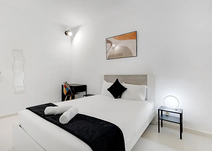 别墅 Poolside Sereno *